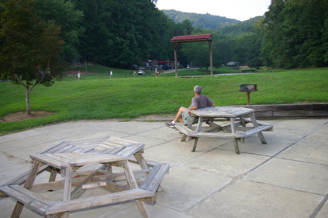 Green Mountain Park Lenoir Exterior photo